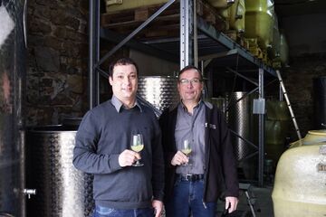 Weingut Löhr in Alken an der Mosel - Winzermeister Alexander und Michael Löhr