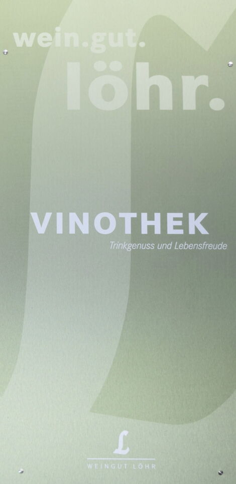 Vinothek Weingut Löhr in Alken an der Mosel